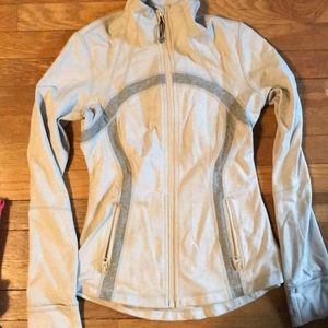 Lululemon Define Jacket!! Size 6